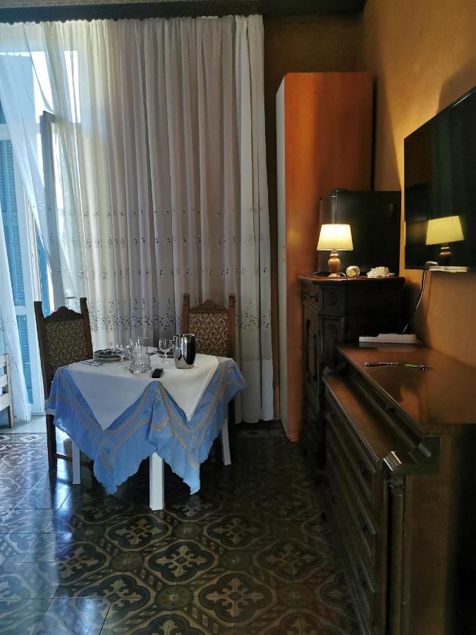 Albisola Bed And Breakfast Albisola Superiore Εξωτερικό φωτογραφία