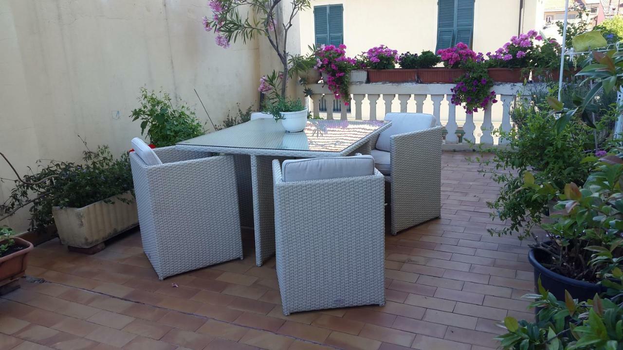Albisola Bed And Breakfast Albisola Superiore Εξωτερικό φωτογραφία